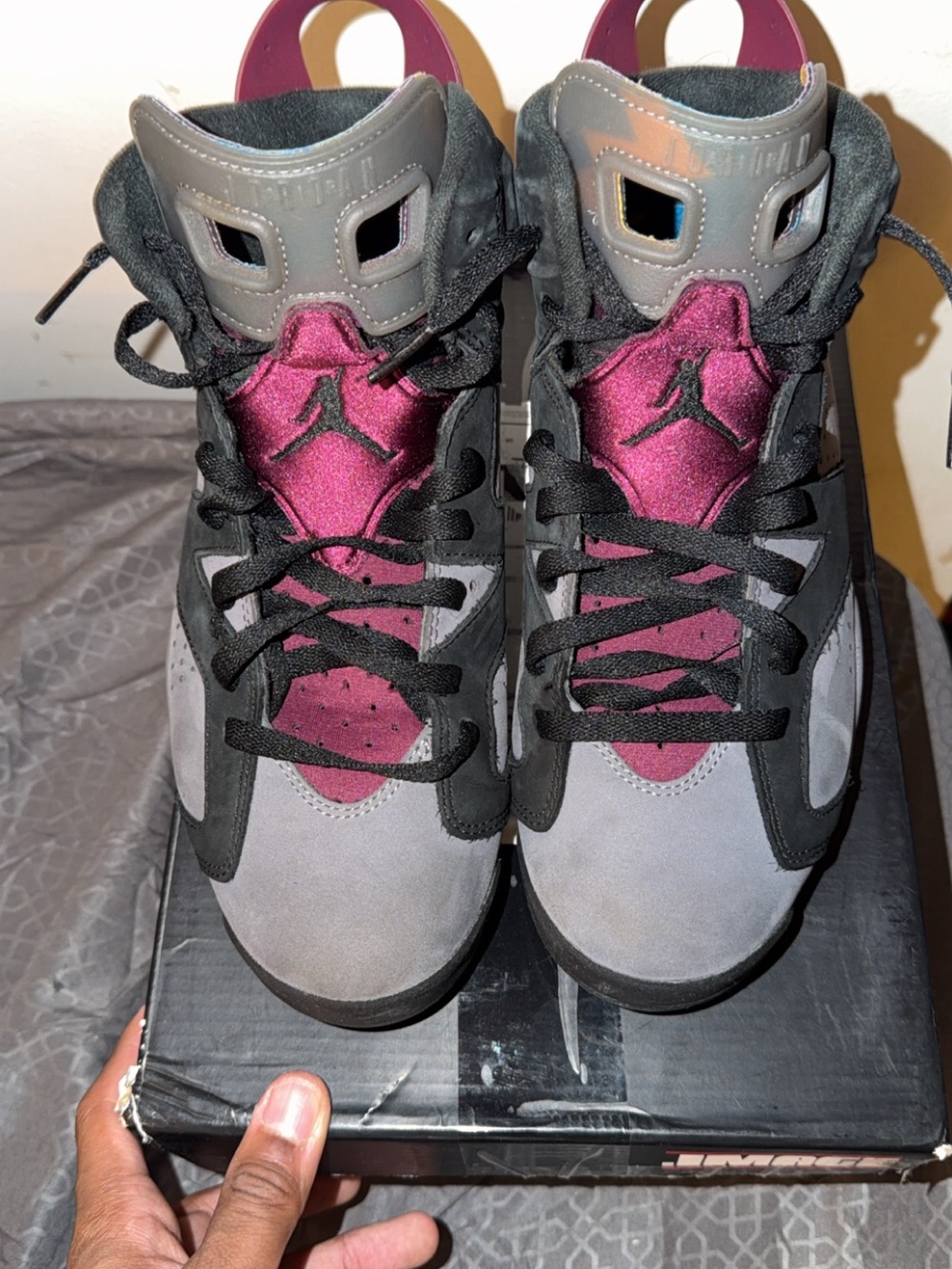 Size 8.5 - Jordan 6 Bordeaux
